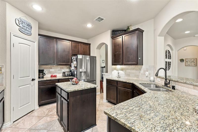202 Pleasant Hill Lane, Fate TX 75189 - Photo 13
