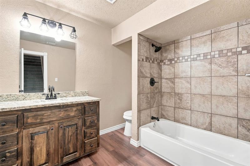 1103 Chase Avenue, Cleburne TX 76031 - Photo 27