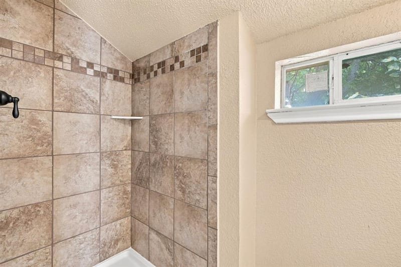 1103 Chase Avenue, Cleburne TX 76031 - Photo 30