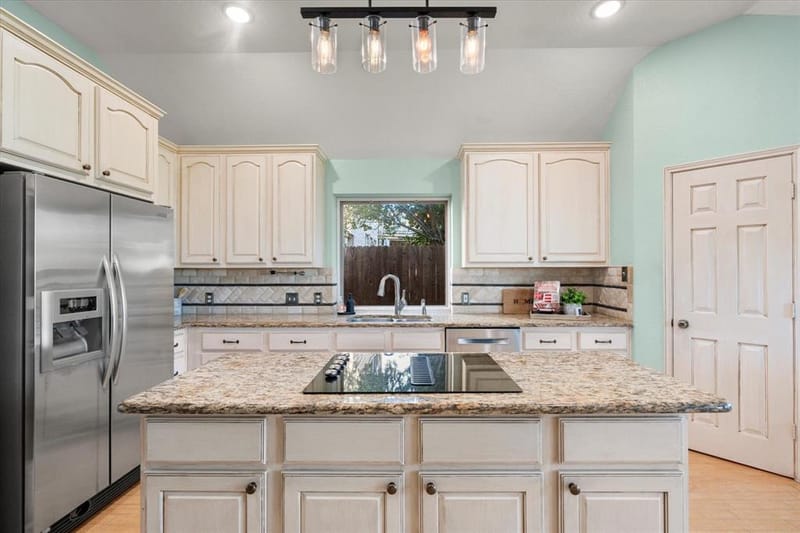 1002 Muirfield Drive, Mansfield TX 76063 - Photo 18