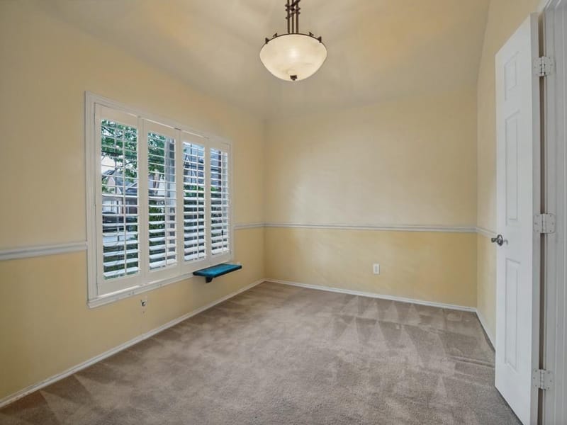 9421 Links Fairway Drive, Rowlett TX 75089 - Photo 6
