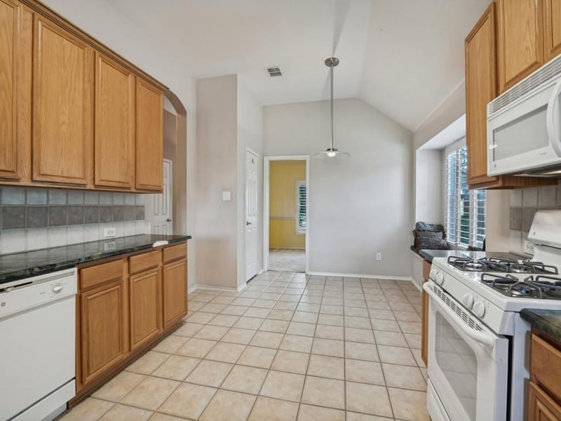 9421 Links Fairway Drive, Rowlett TX 75089 - Photo 10