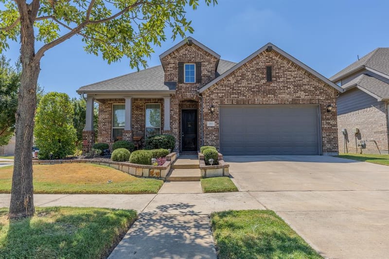 1801 Waxwing Trail, Northlake TX 76226