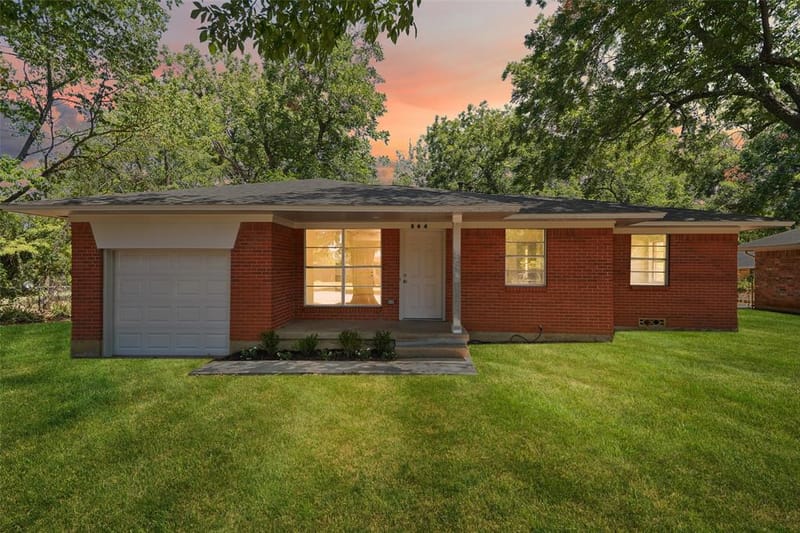 504 Hill Street, Aubrey TX 76227 - Photo 24