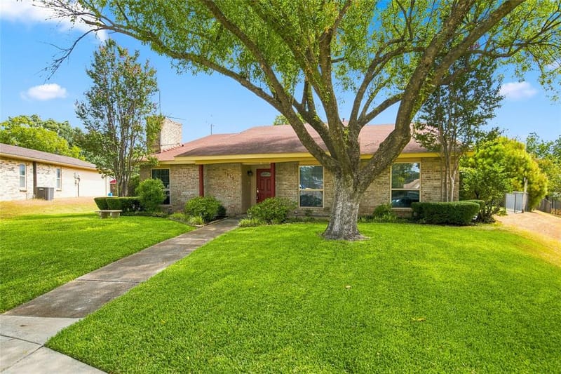 1519 Cardinal Circle, Lewisville TX 75067