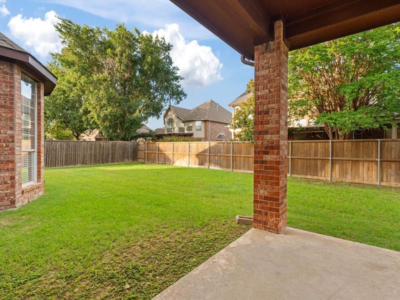 4332 Milsop Drive, Carrollton TX 75010 - Photo 38