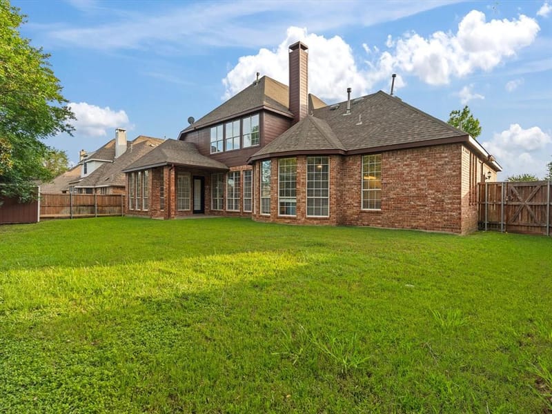 4332 Milsop Drive, Carrollton TX 75010 - Photo 39