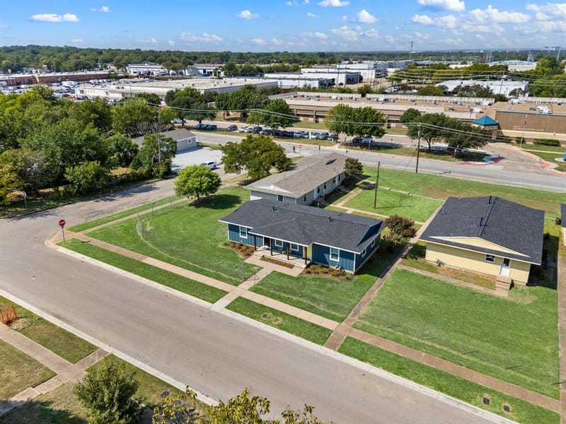 4096 Merida Avenue, Fort Worth TX 76110 - Photo 16