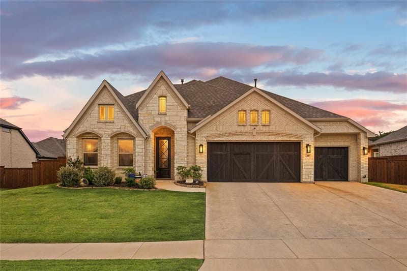 2307 Knapp Trail, Mansfield TX 76063