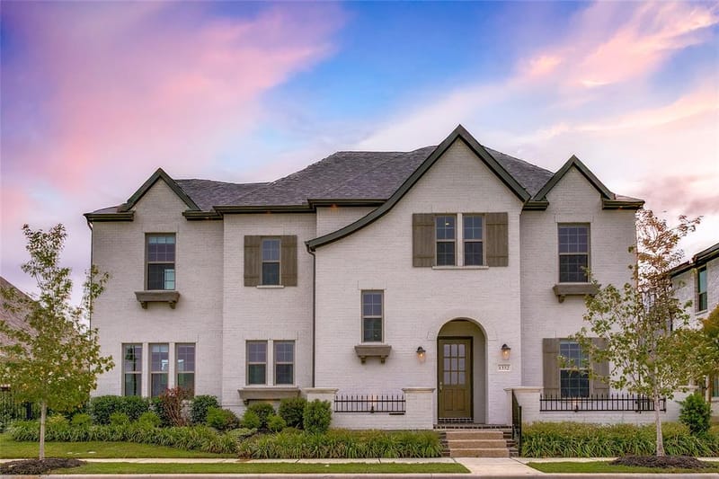 1332 Island Vista Drive, Arlington TX 76005
