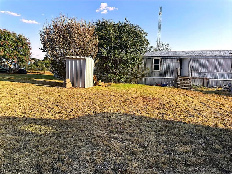 204 Dove Drive, Weatherford TX 76088