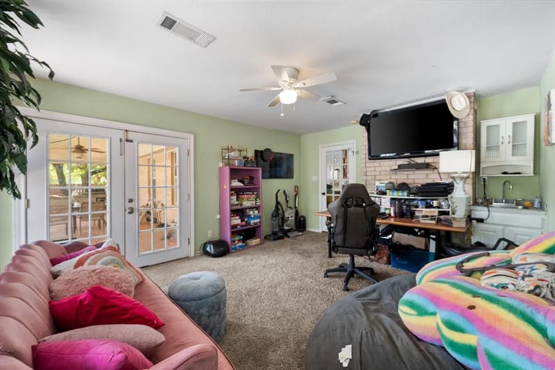 512 Shady Oaks Trail, Burleson TX 76028 - Photo 28
