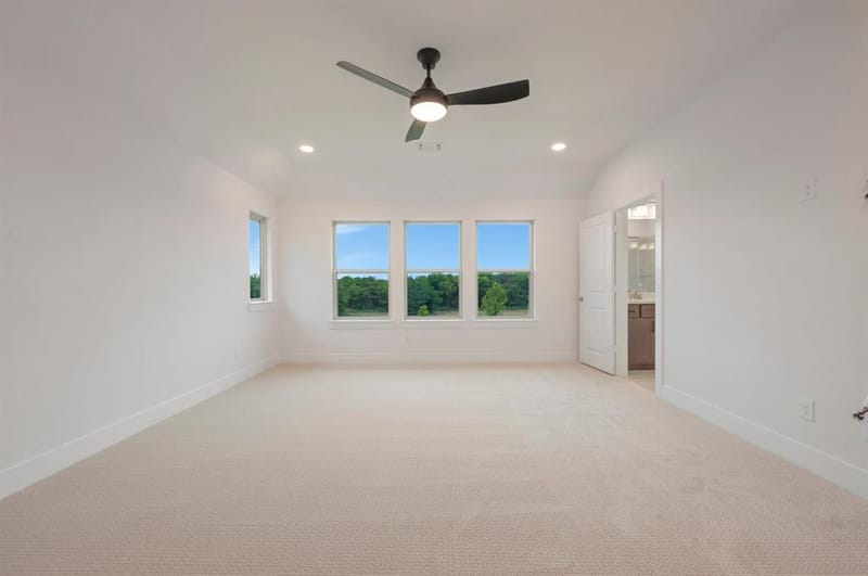 11621 Edgewood Drive, Justin TX 76247 - Photo 11
