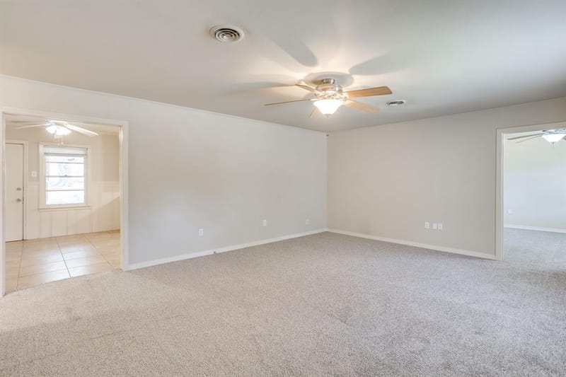 1325 W Water Street, Weatherford TX 76086 - Photo 6