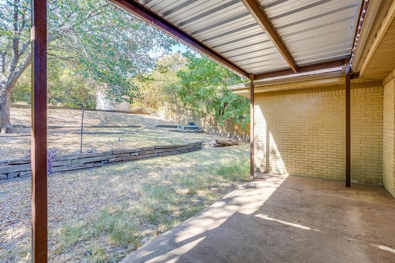 1325 W Water Street, Weatherford TX 76086 - Photo 31