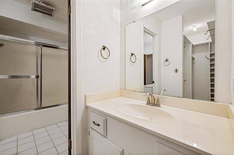 2500 Nottingham Drive, Denton TX 76209 - Photo 17