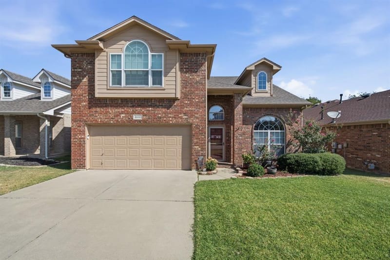 2691 Bull Shoals Drive, Fort Worth TX 76131 - Photo 3