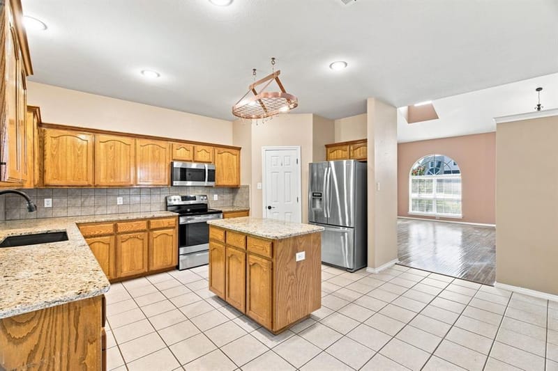 2691 Bull Shoals Drive, Fort Worth TX 76131 - Photo 11