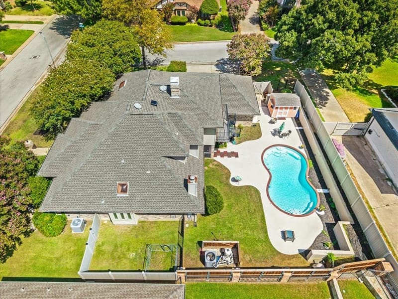 6004 Lakehurst Drive, Arlington TX 76016 - Photo 6