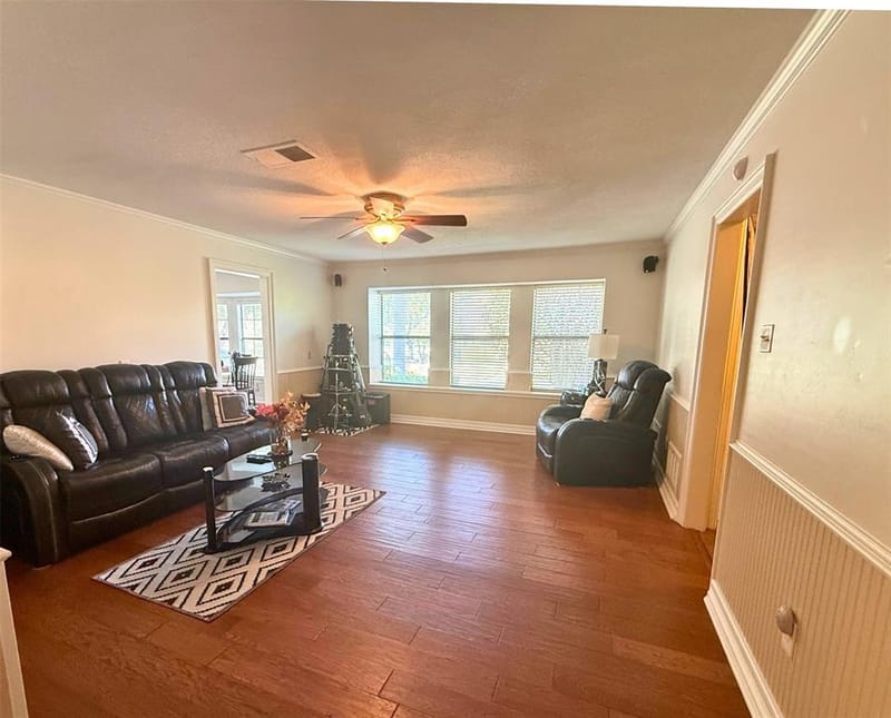 6004 Lakehurst Drive, Arlington TX 76016 - Photo 14