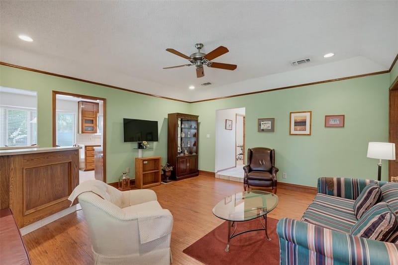 3824 Fox Hollow Drive, Bedford TX 76021 - Photo 10