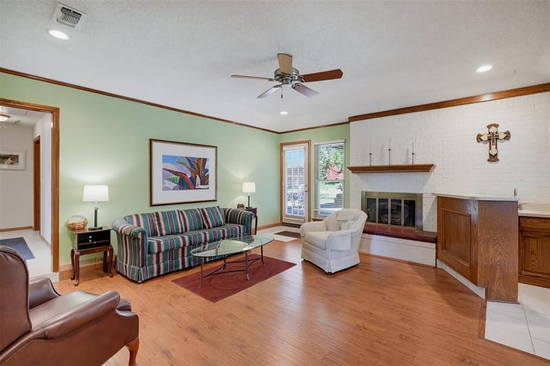 3824 Fox Hollow Drive, Bedford TX 76021 - Photo 8