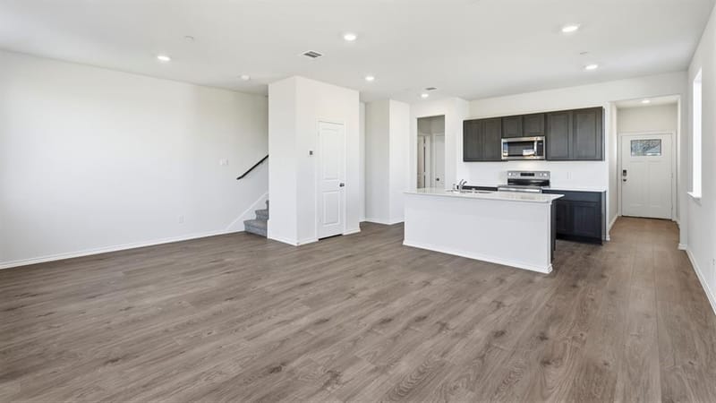 4010 Sparrow St., Dallas TX 75237 - Photo 2