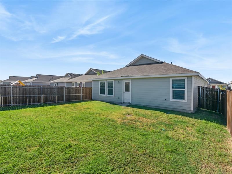 128 Honeysuckle Street, Princeton TX 75407 - Photo 23