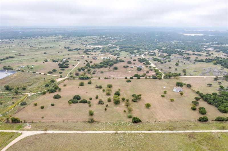 9064 Summit Court E, Cleburne TX 76033 - Photo 40