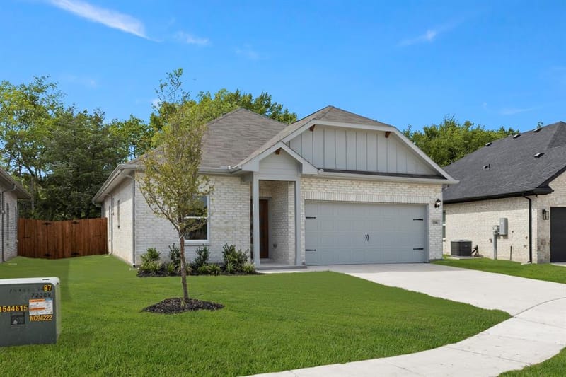 1306 Cole Drive, Trenton TX 75490 - Photo 2