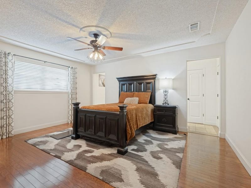 618 Brent Drive, Arlington TX 76012 - Photo 16
