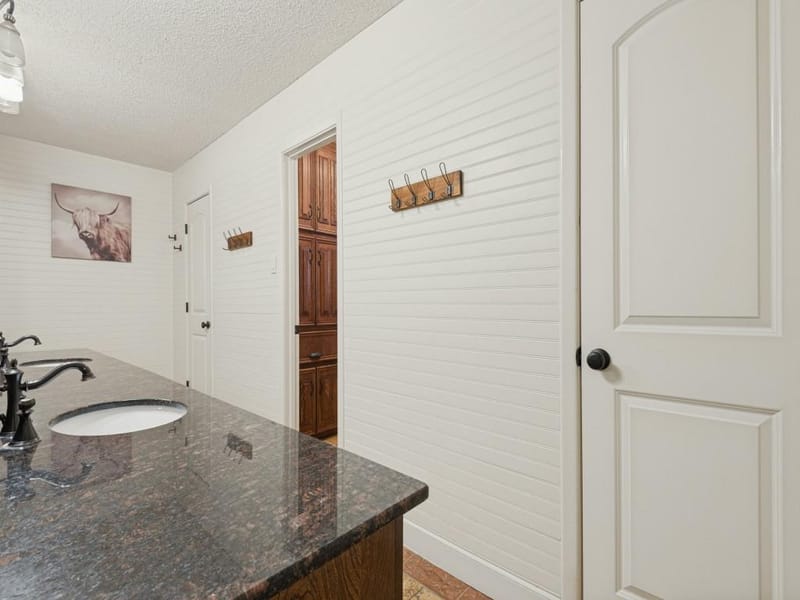 618 Brent Drive, Arlington TX 76012 - Photo 18