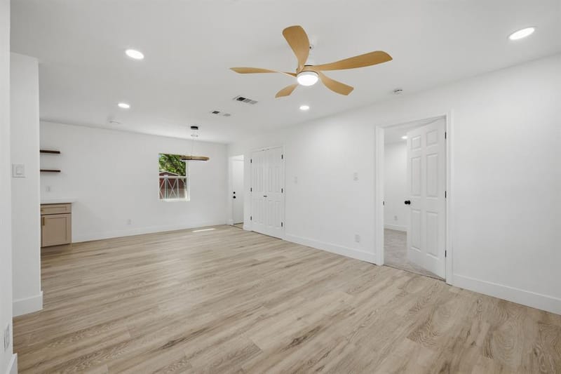 5508 Alter Drive, Fort Worth TX 76119 - Photo 11