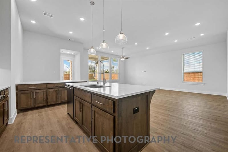 917 Schuberts Road, Fort Worth TX 76247 - Photo 4