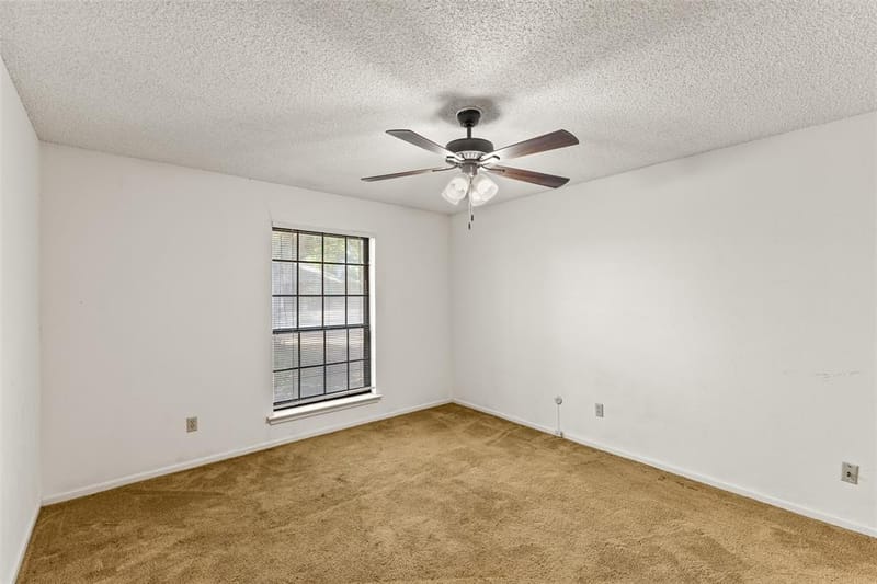 4405 Kingswick Drive, Arlington TX 76016 - Photo 22
