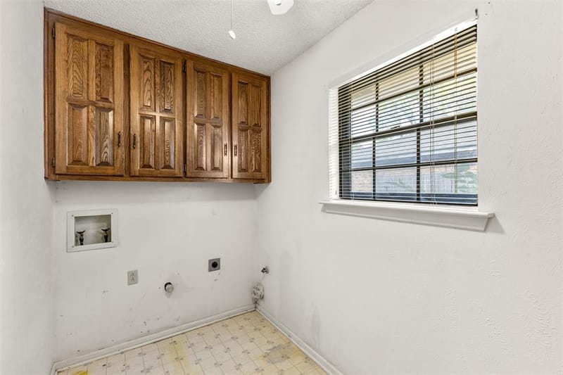 4405 Kingswick Drive, Arlington TX 76016 - Photo 32
