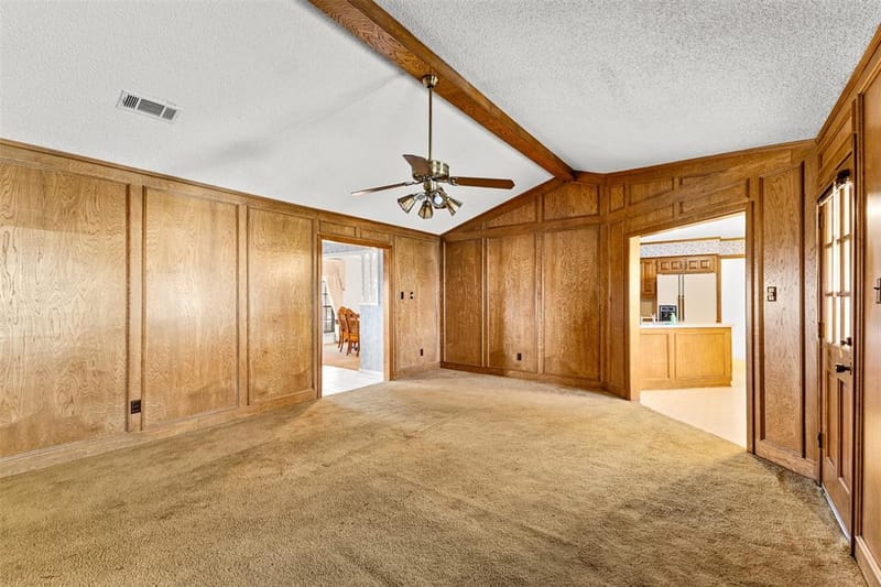 4405 Kingswick Drive, Arlington TX 76016 - Photo 5