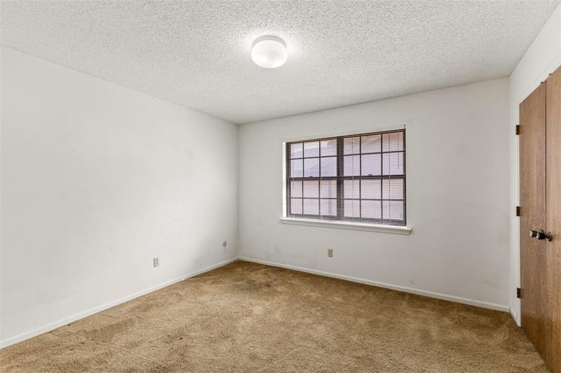 4405 Kingswick Drive, Arlington TX 76016 - Photo 29