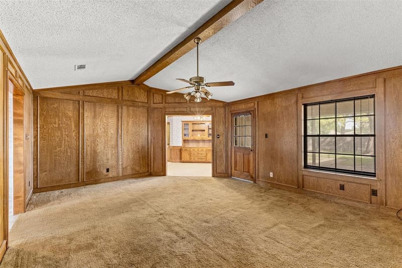 4405 Kingswick Drive, Arlington TX 76016 - Photo 4