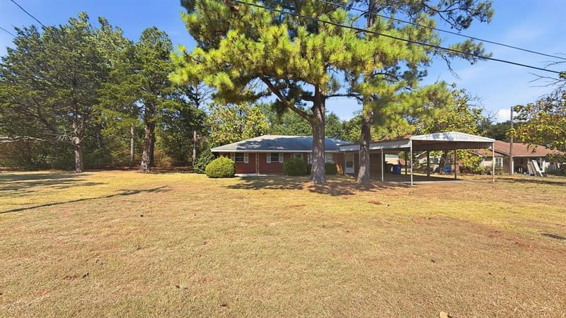 1027 Highway 377 N, Whitesboro TX 76273