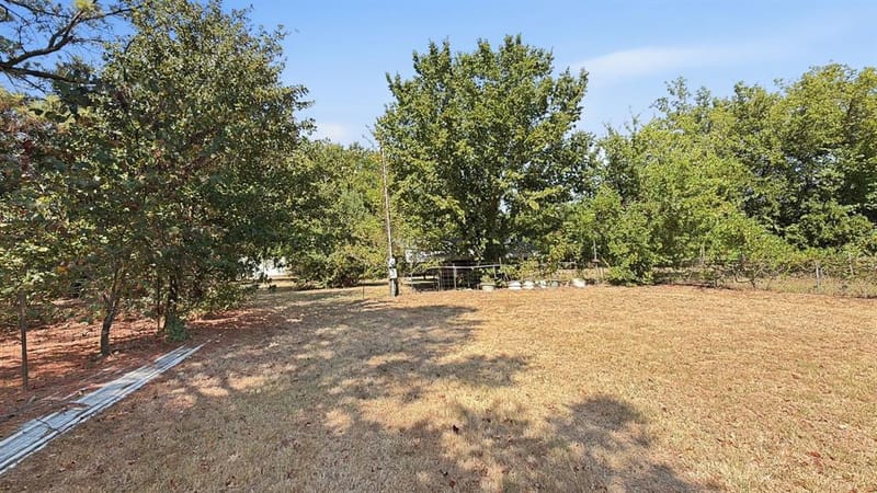 1027 Highway 377 N, Whitesboro TX 76273 - Photo 21