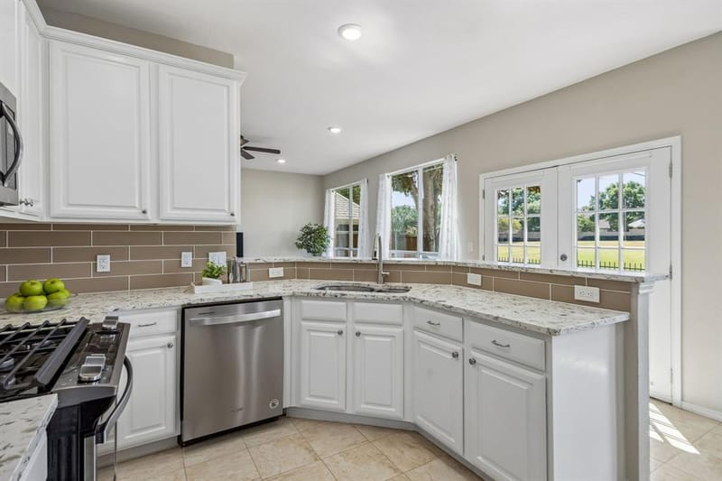 5009 Quail Creek Drive, McKinney TX 75072 - Photo 14
