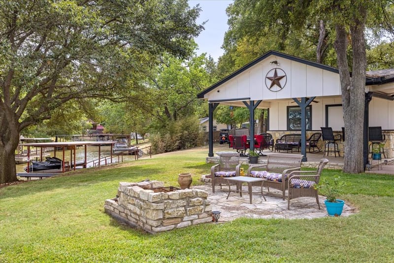 2537 Forest Park Drive, Granbury TX 76048 - Photo 27