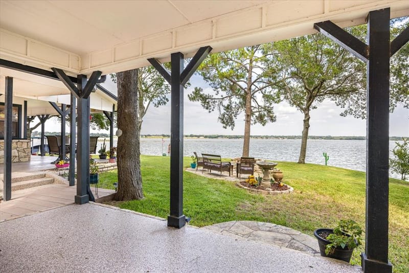2537 Forest Park Drive, Granbury TX 76048 - Photo 30
