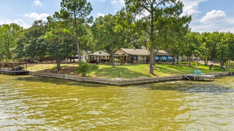 2537 Forest Park Drive, Granbury TX 76048 - Photo 37