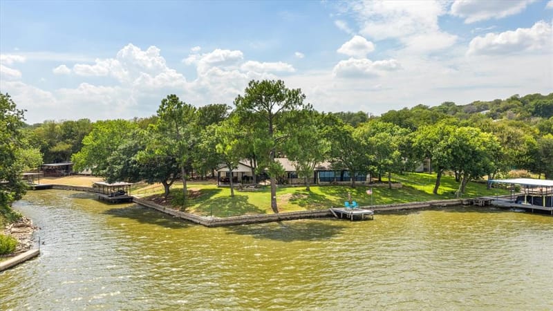 2537 Forest Park Drive, Granbury TX 76048 - Photo 40