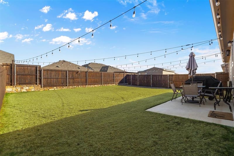 2117 Winding Creek Way, Denton TX 76208 - Photo 27