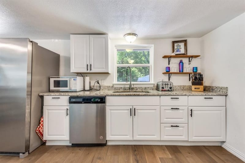 1205 W Birge Street, Sherman TX 75092 - Photo 9