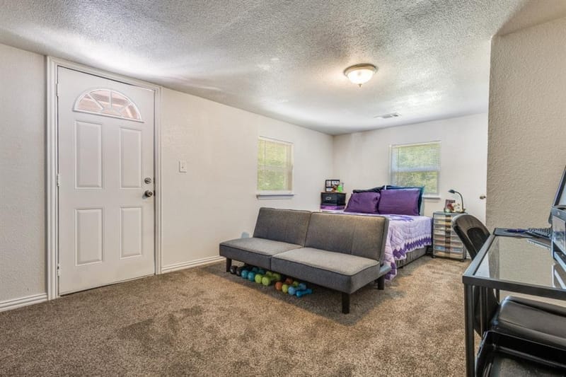 1205 W Birge Street, Sherman TX 75092 - Photo 11