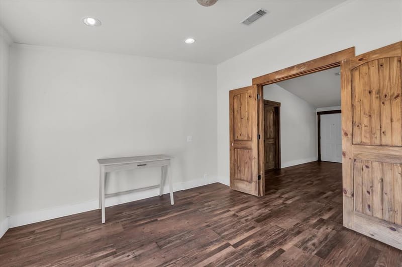 245 Windmill Lane, Waco TX 76705 - Photo 14